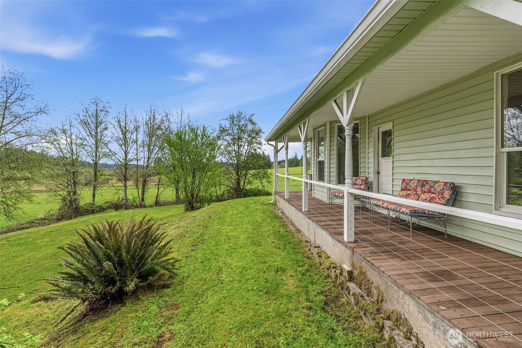 430 Carnine Road , Castle Rock, WA 98611