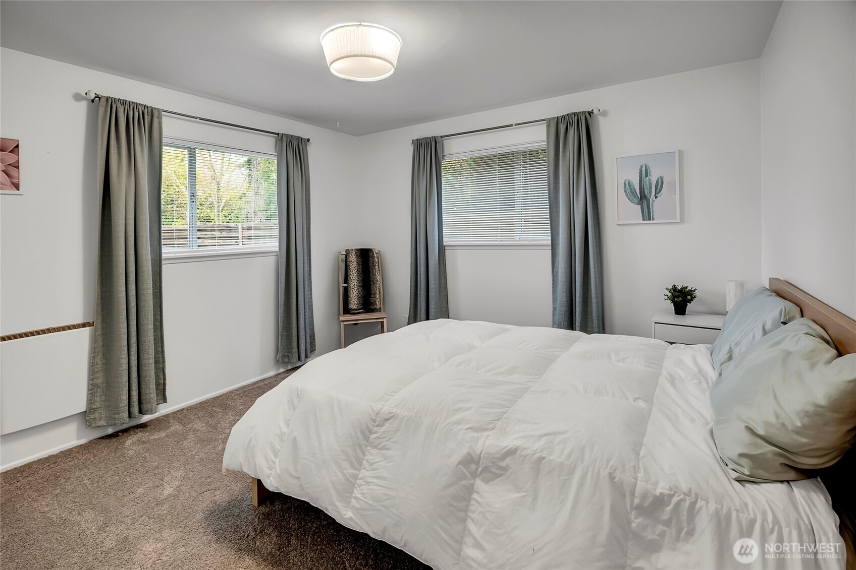 4606 NE 47th Street , Seattle, WA 98105