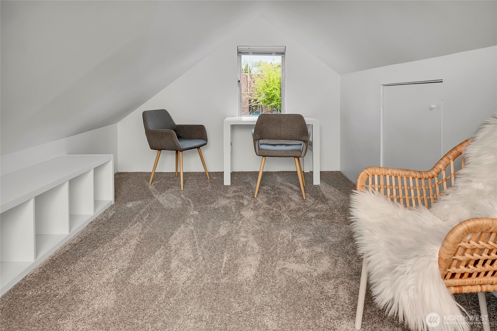 4606 NE 47th Street , Seattle, WA 98105