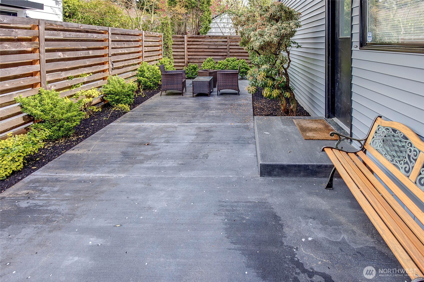 4606 NE 47th Street , Seattle, WA 98105