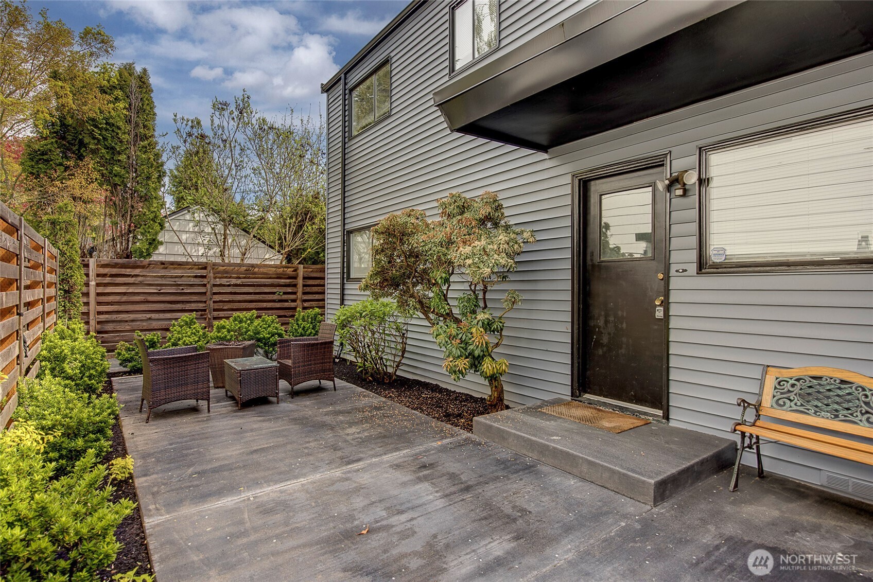 4606 NE 47th Street , Seattle, WA 98105