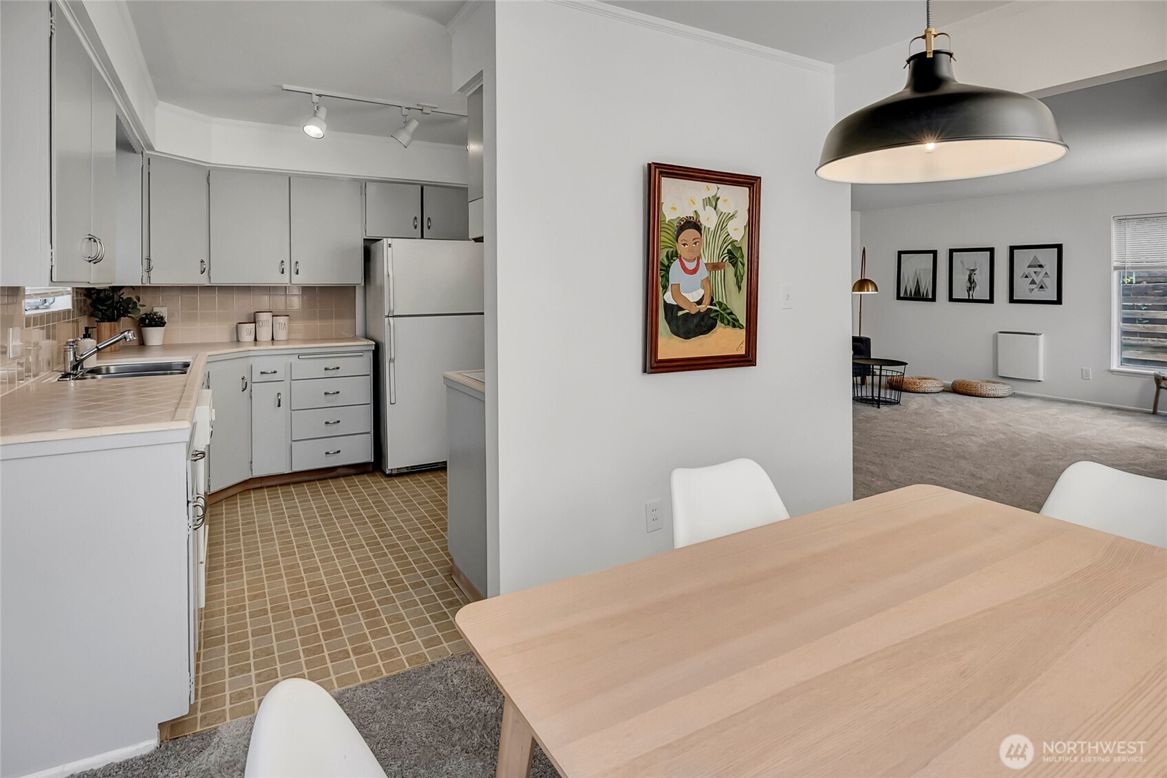 4606 NE 47th Street , Seattle, WA 98105
