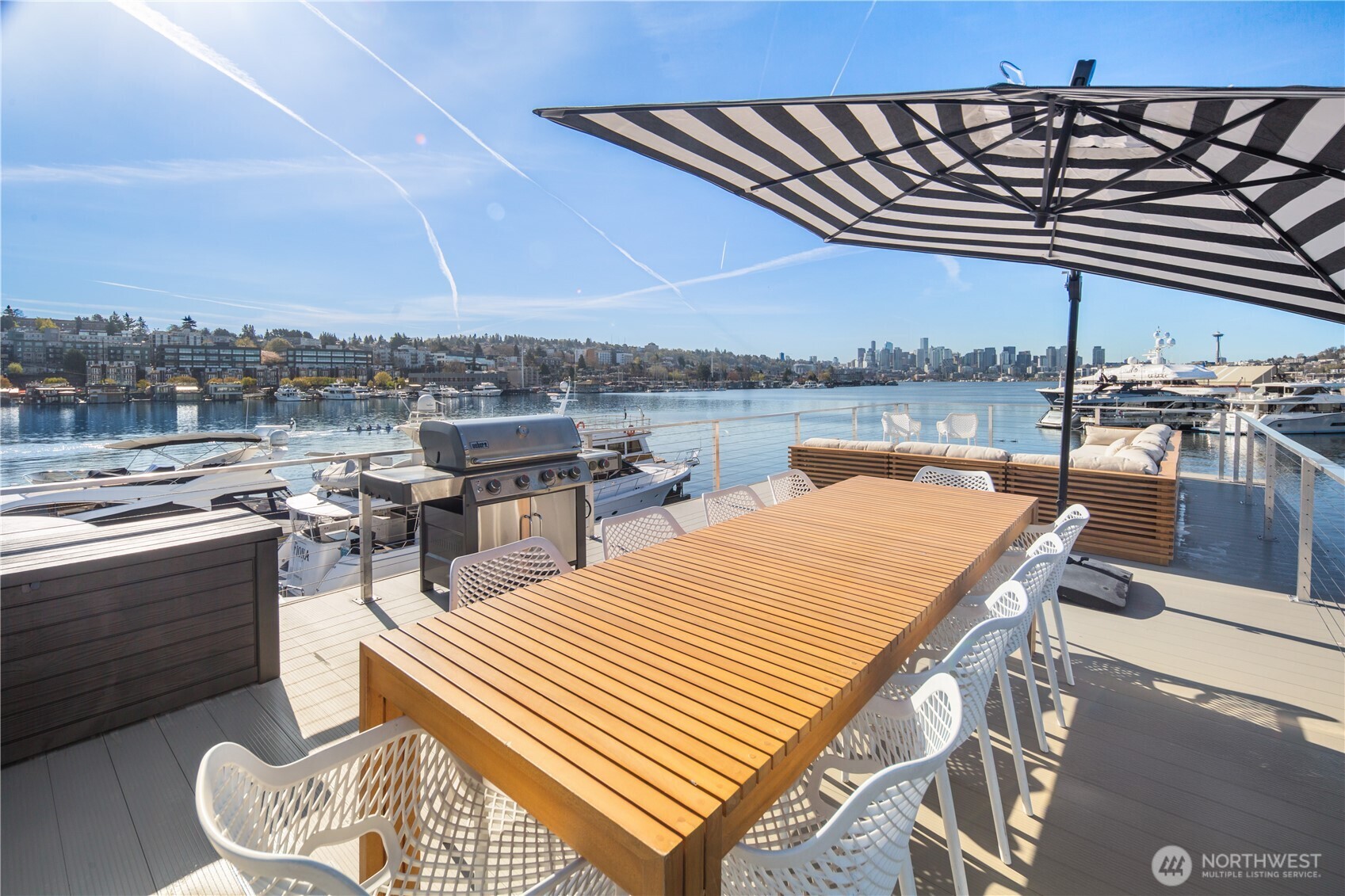 2309 N Northlake Way #13, Seattle, WA 98107