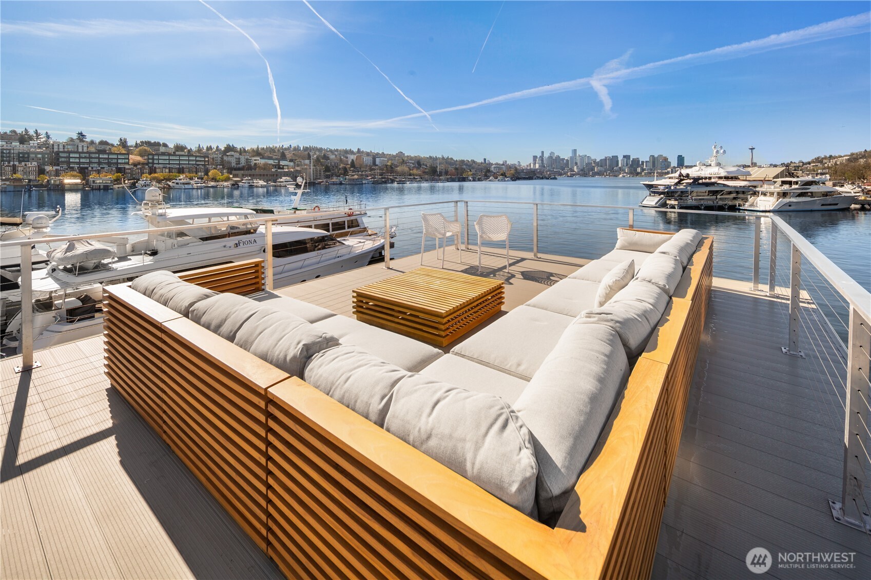 2309 N Northlake Way #13, Seattle, WA 98107