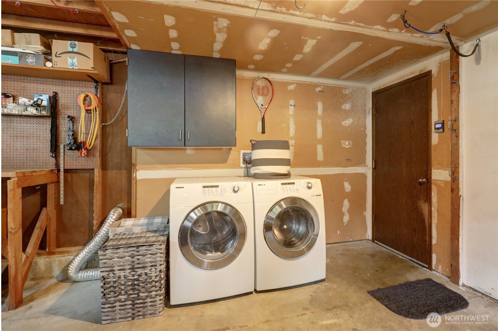 13528 95th Avenue NE, Kirkland, WA 98034