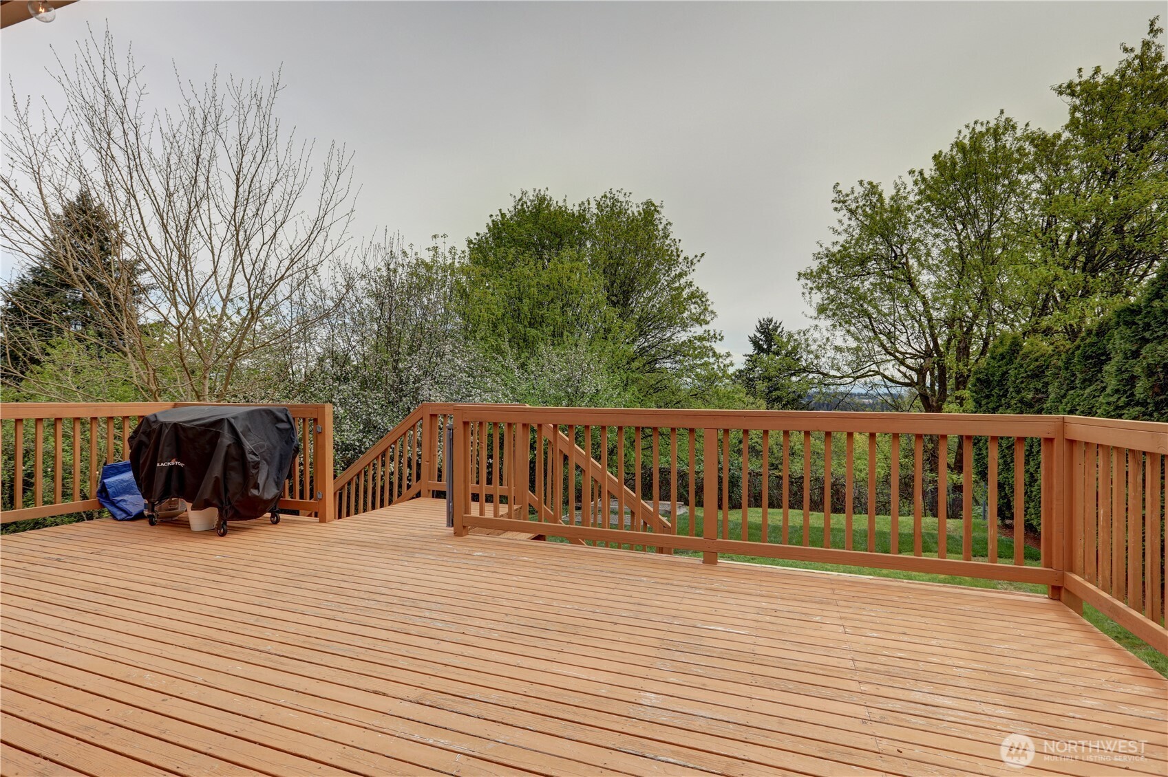 13528 95th Avenue NE, Kirkland, WA 98034