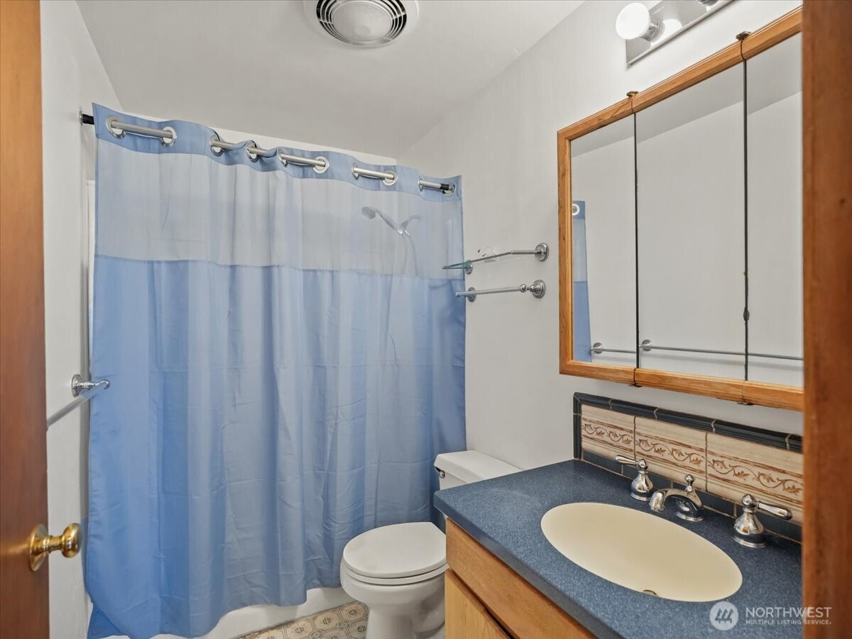 23330 38th Place W, Brier, WA 98036