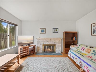 23330 38th Place W, Brier, WA 98036 - Photo 4