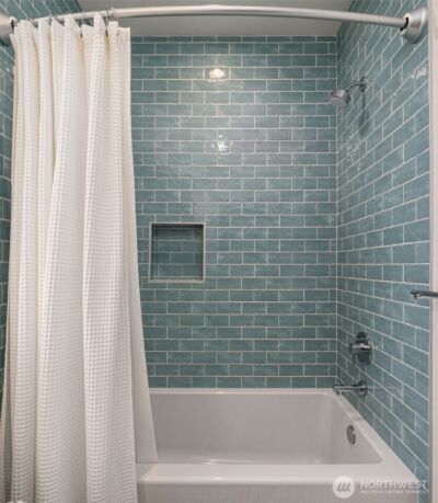 4514 Bagley Avenue N, Seattle, WA 98103 - Photo 22