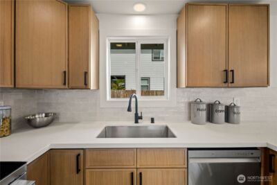 5301 E N Street , Tacoma, WA 98404 - Photo 11