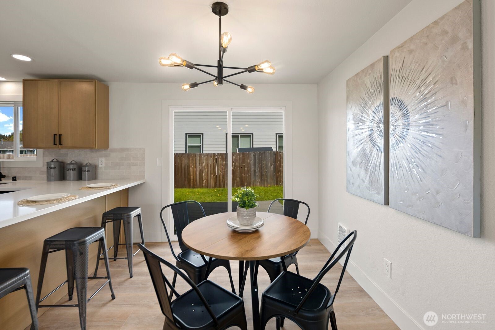 5301 E N Street , Tacoma, WA 98404