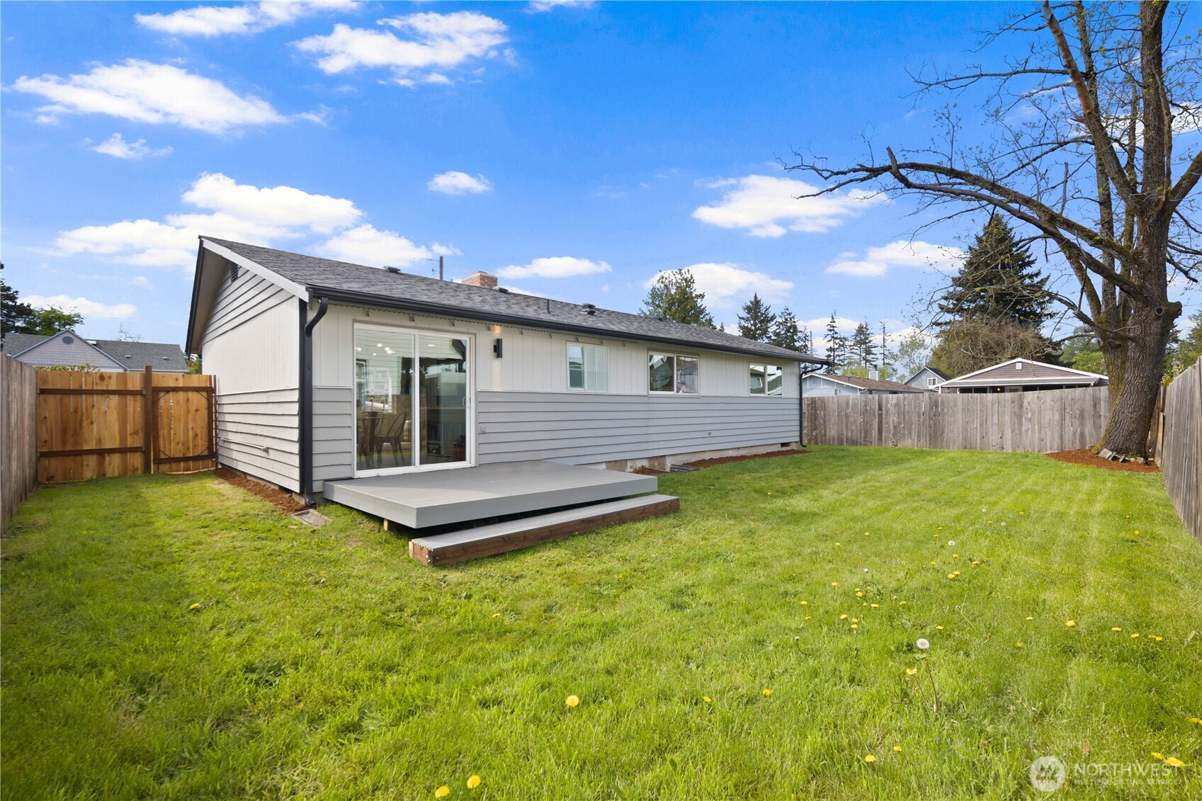 5301 E N Street , Tacoma, WA 98404