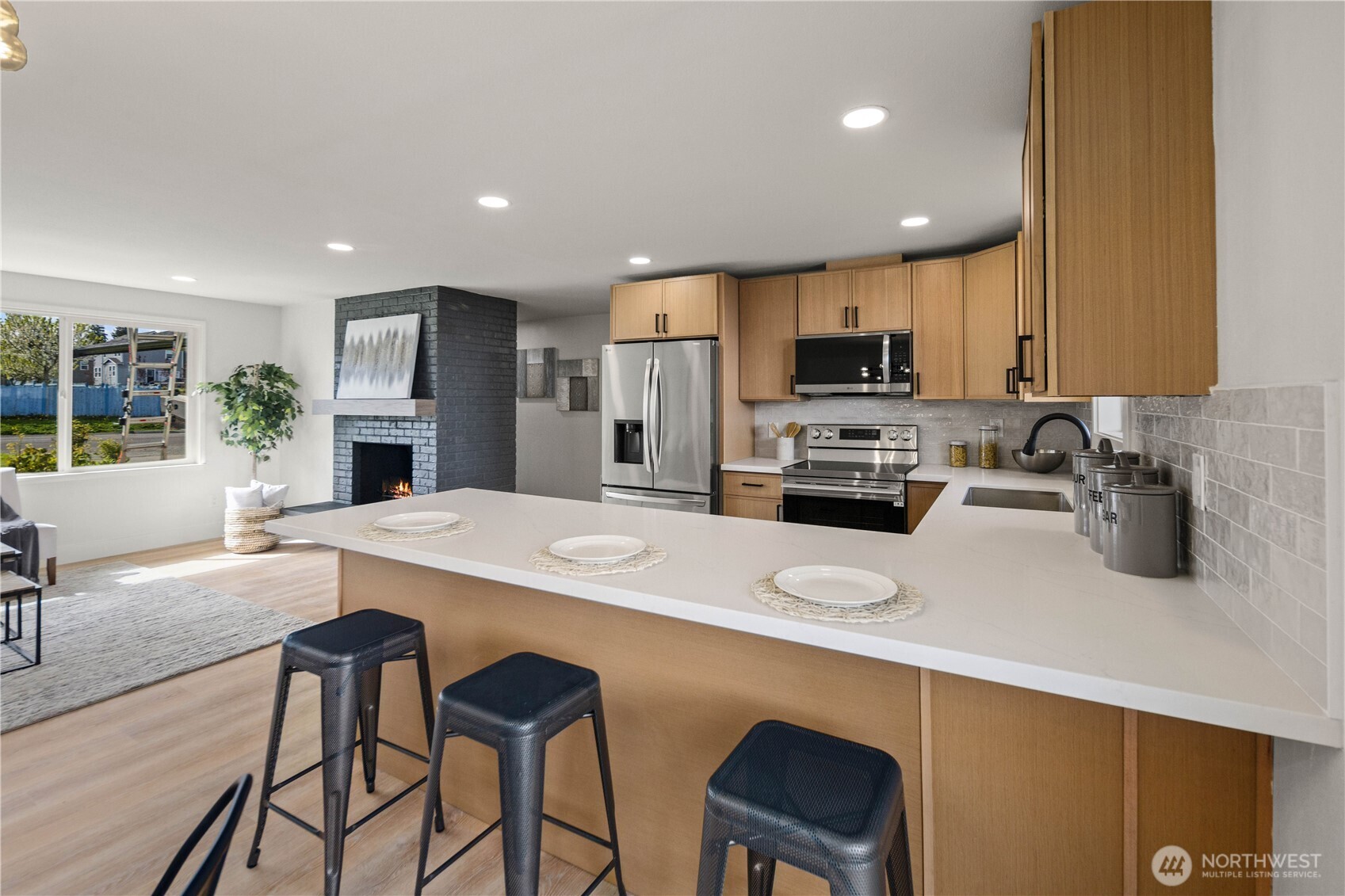 5301 E N Street , Tacoma, WA 98404