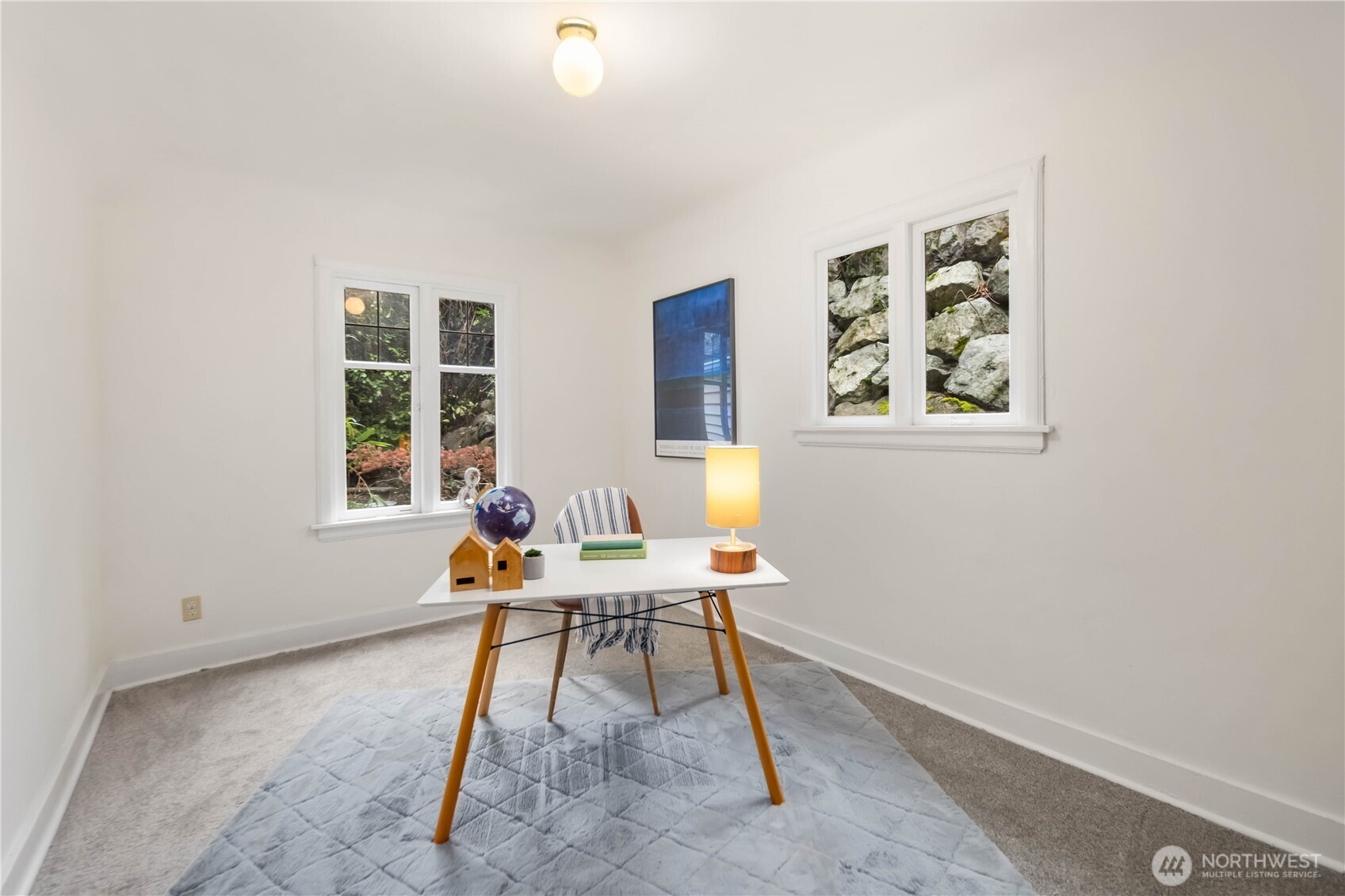 421 N 40th Street , Seattle, WA 98103