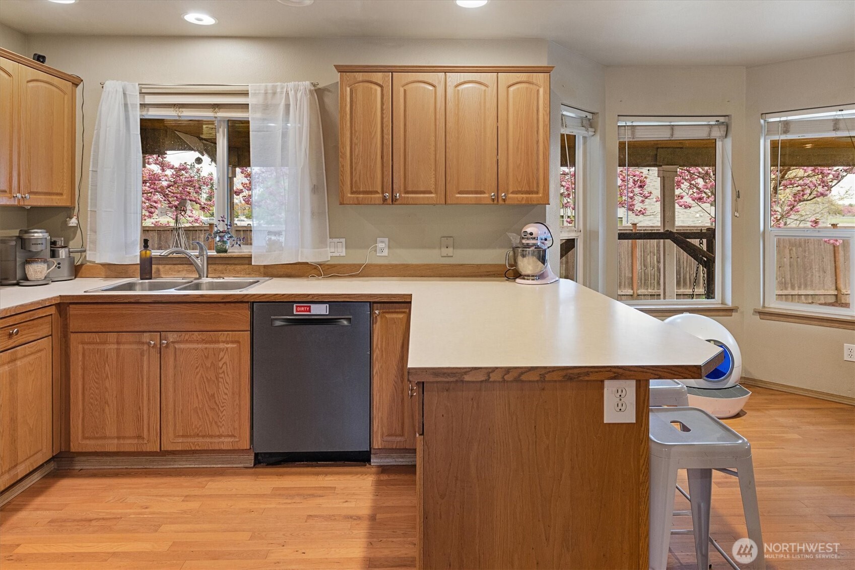 263 Hamilton Court , Buckley, WA 98321