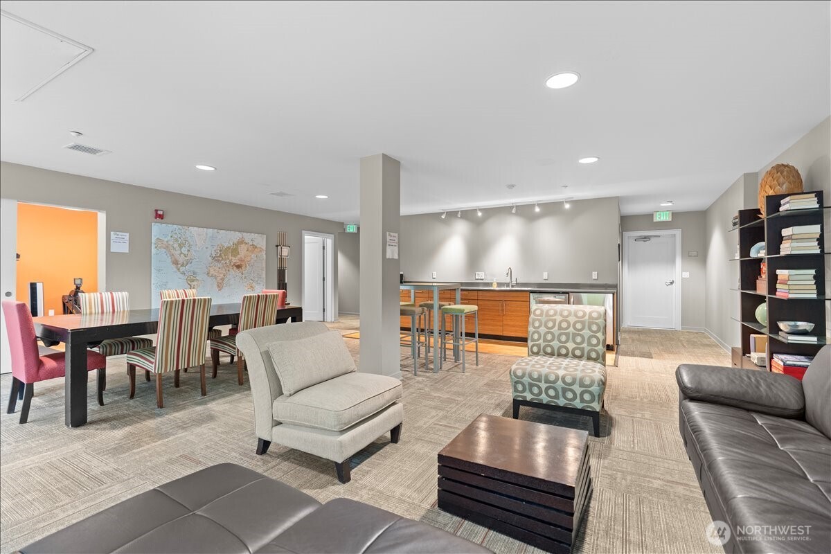 1530 NW Market Street #502, Seattle, WA 98107
