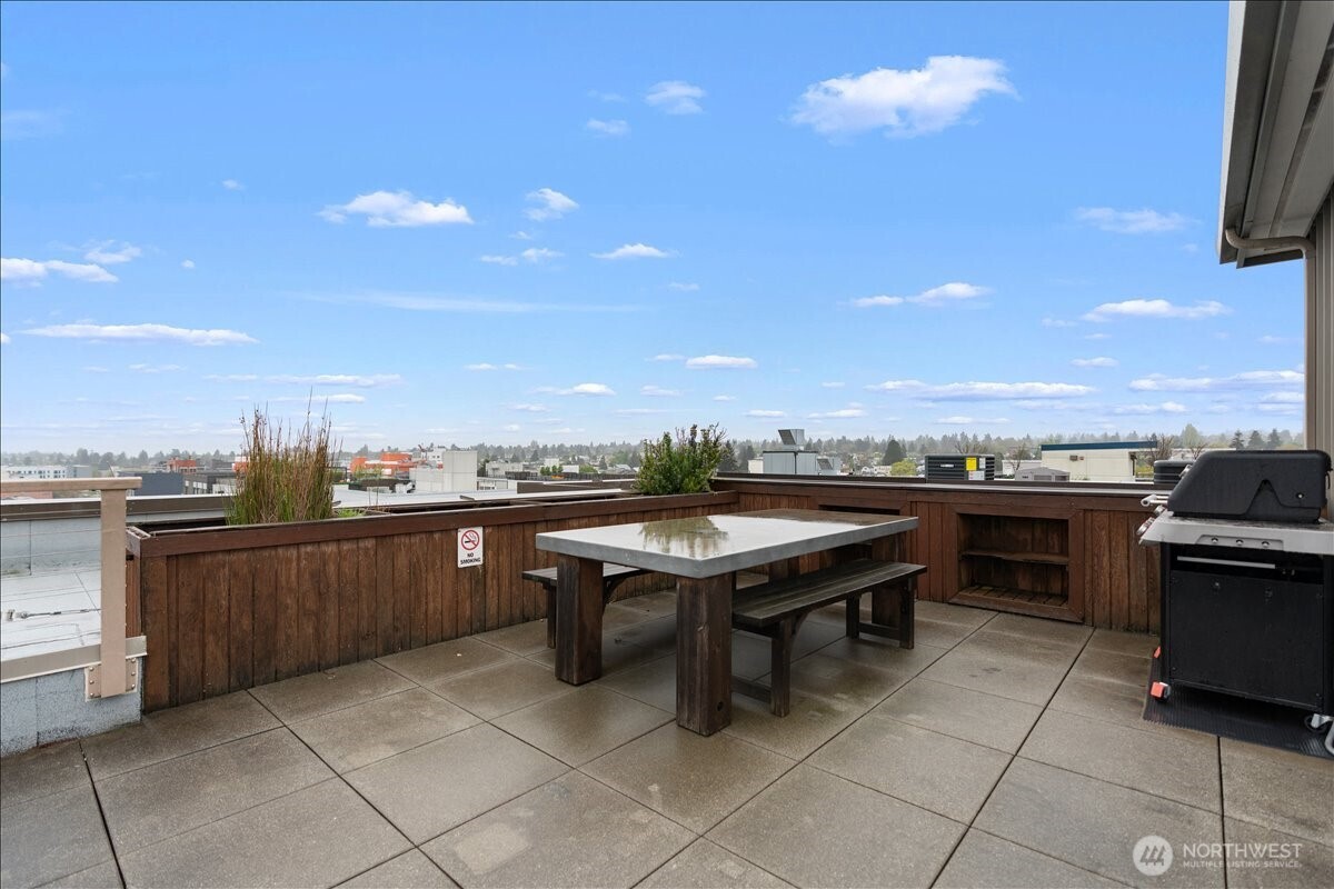 1530 NW Market Street #502, Seattle, WA 98107