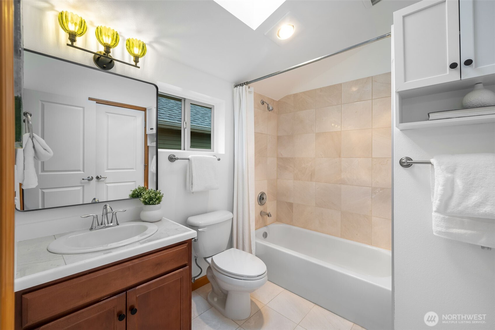 6209 7th Avenue NW, Seattle, WA 98107