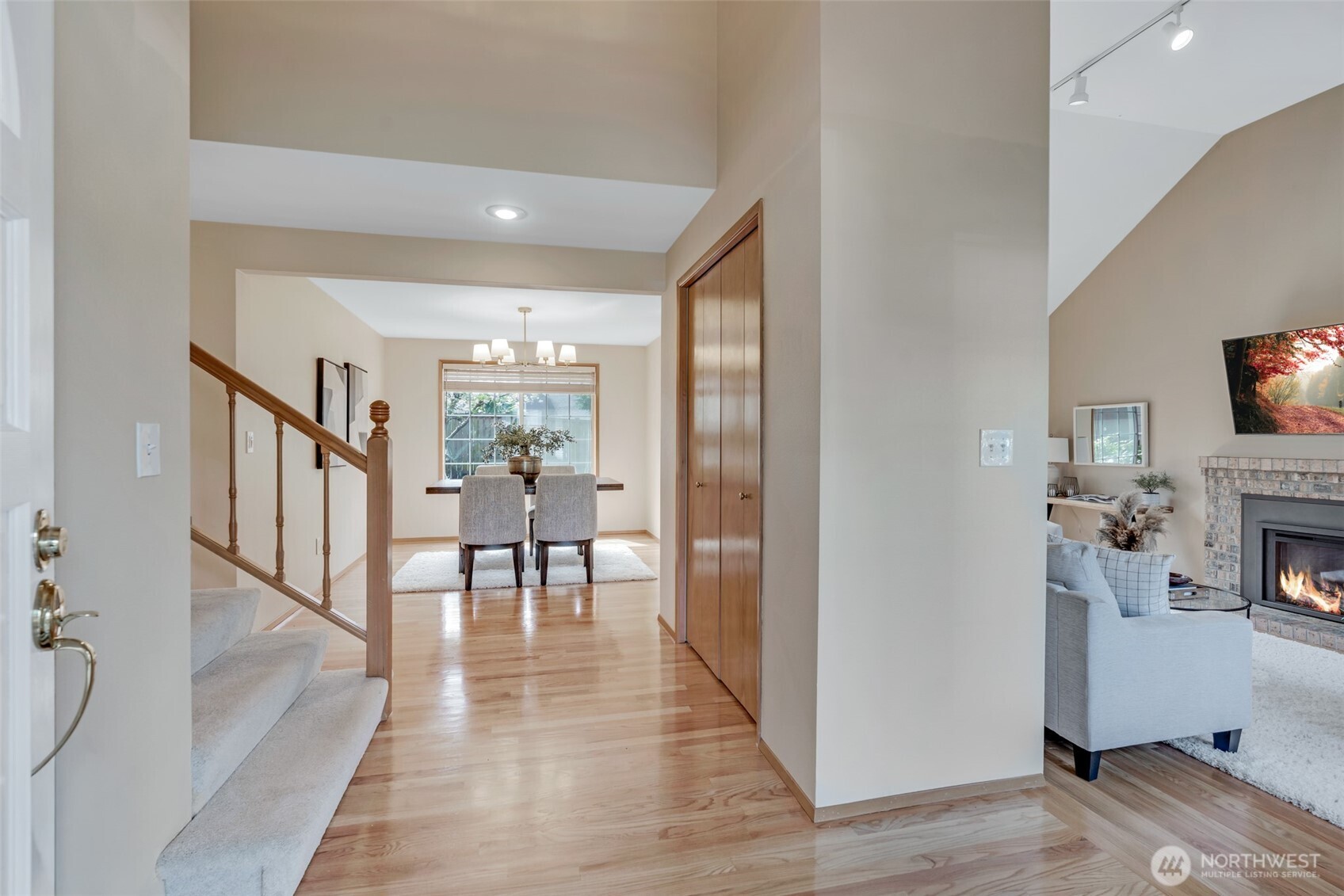 3734 Braeburn Drive NE, Tacoma, WA 98422