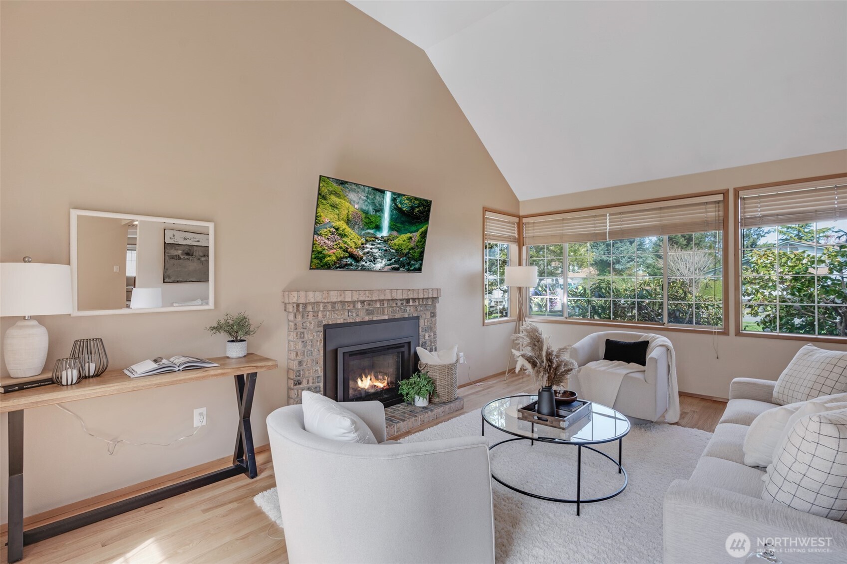 3734 Braeburn Drive NE, Tacoma, WA 98422
