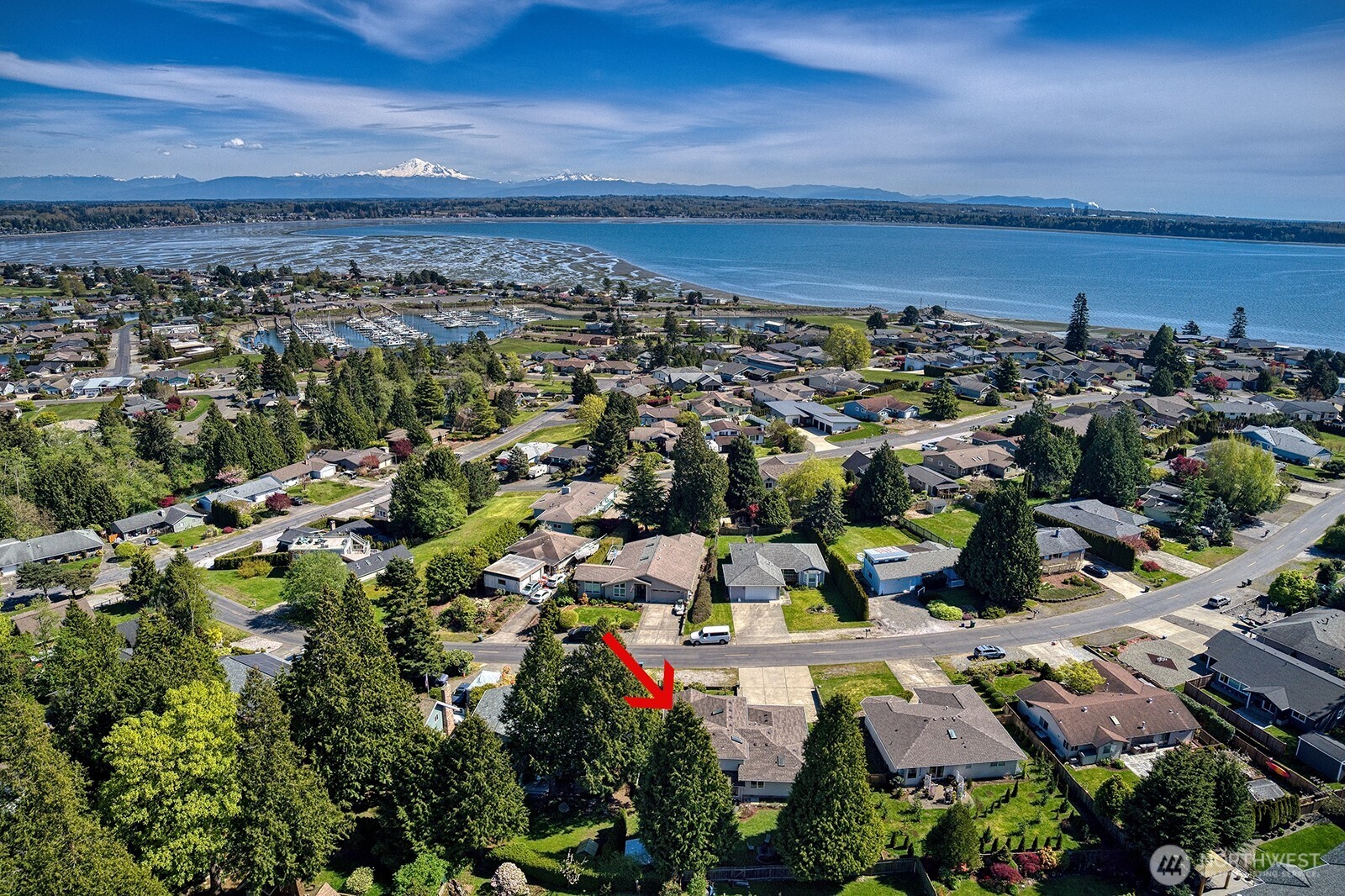 8091 Kispiox Road , Blaine, WA 98230