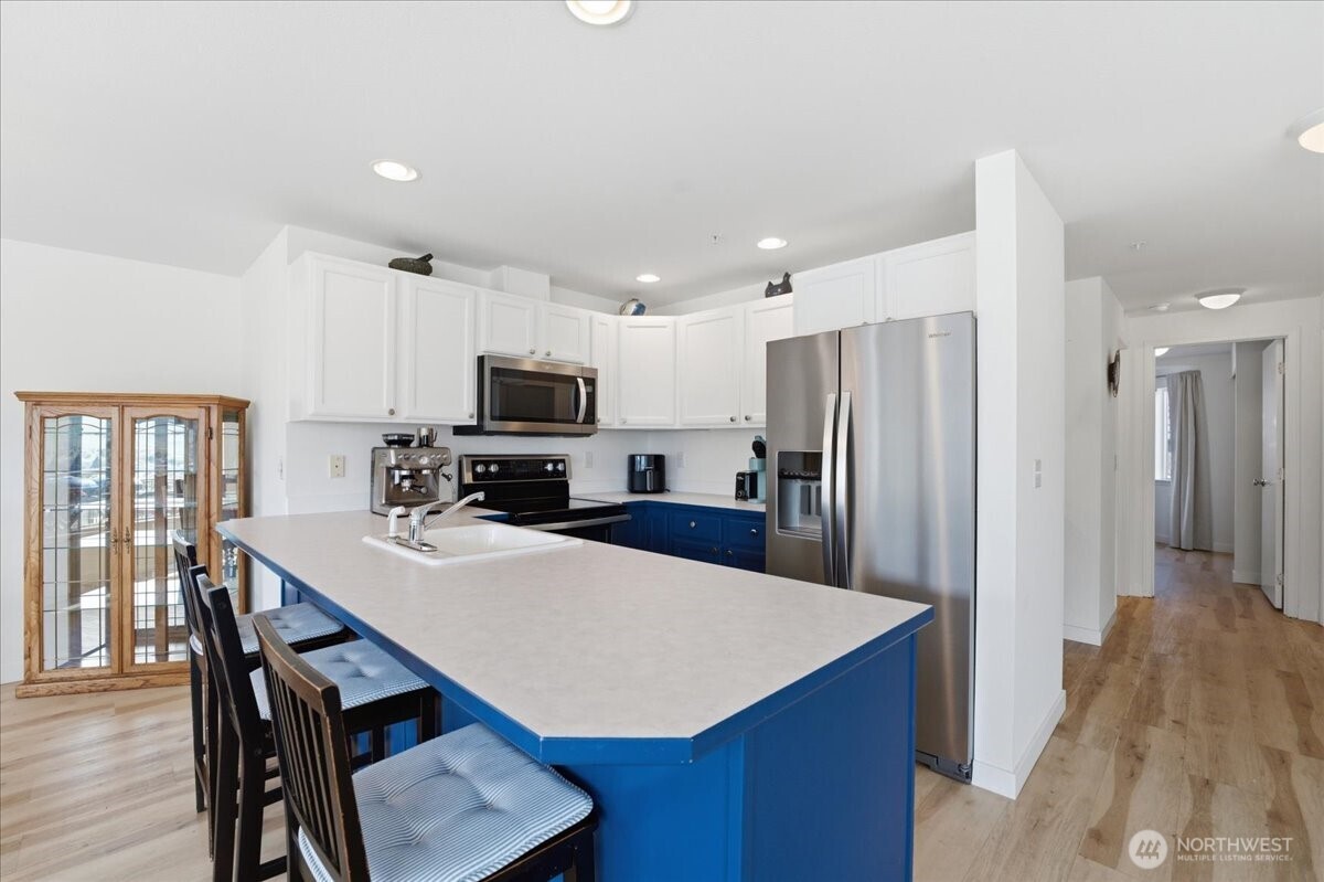 808 West Manson Highway #D201, Chelan, WA 98816