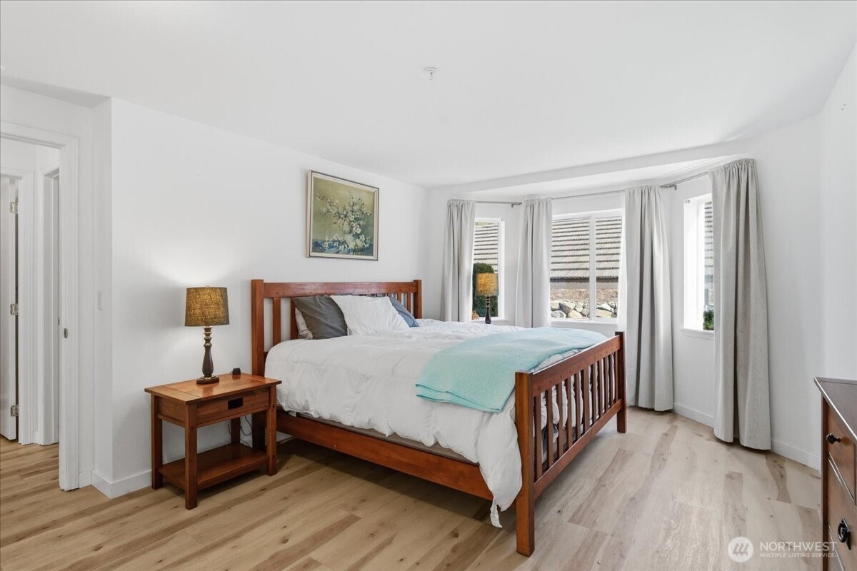 808 West Manson Highway #D201, Chelan, WA 98816