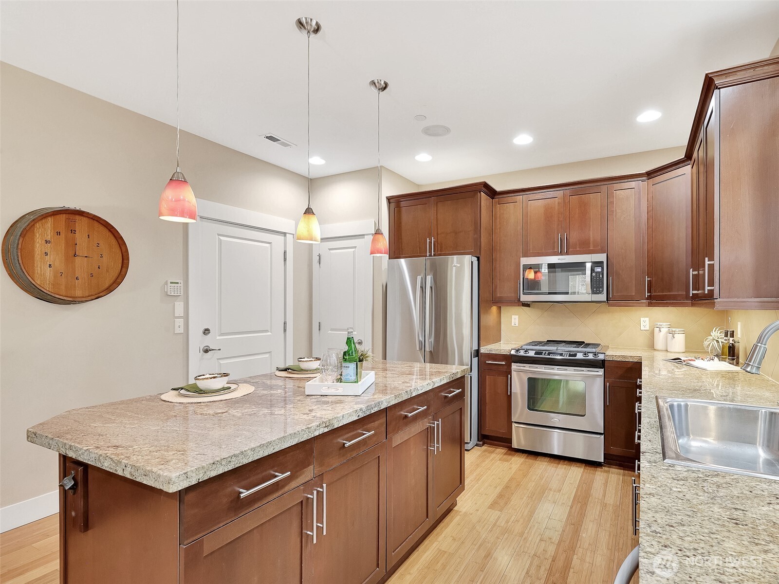 9060 177th Place NE #12, Redmond, WA 98052