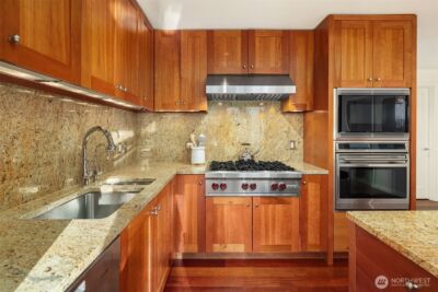 10700 NE 4th Street #2412, Bellevue, WA 98004 - Photo 14