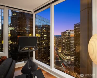 10700 NE 4th Street #2412, Bellevue, WA 98004 - Photo 18