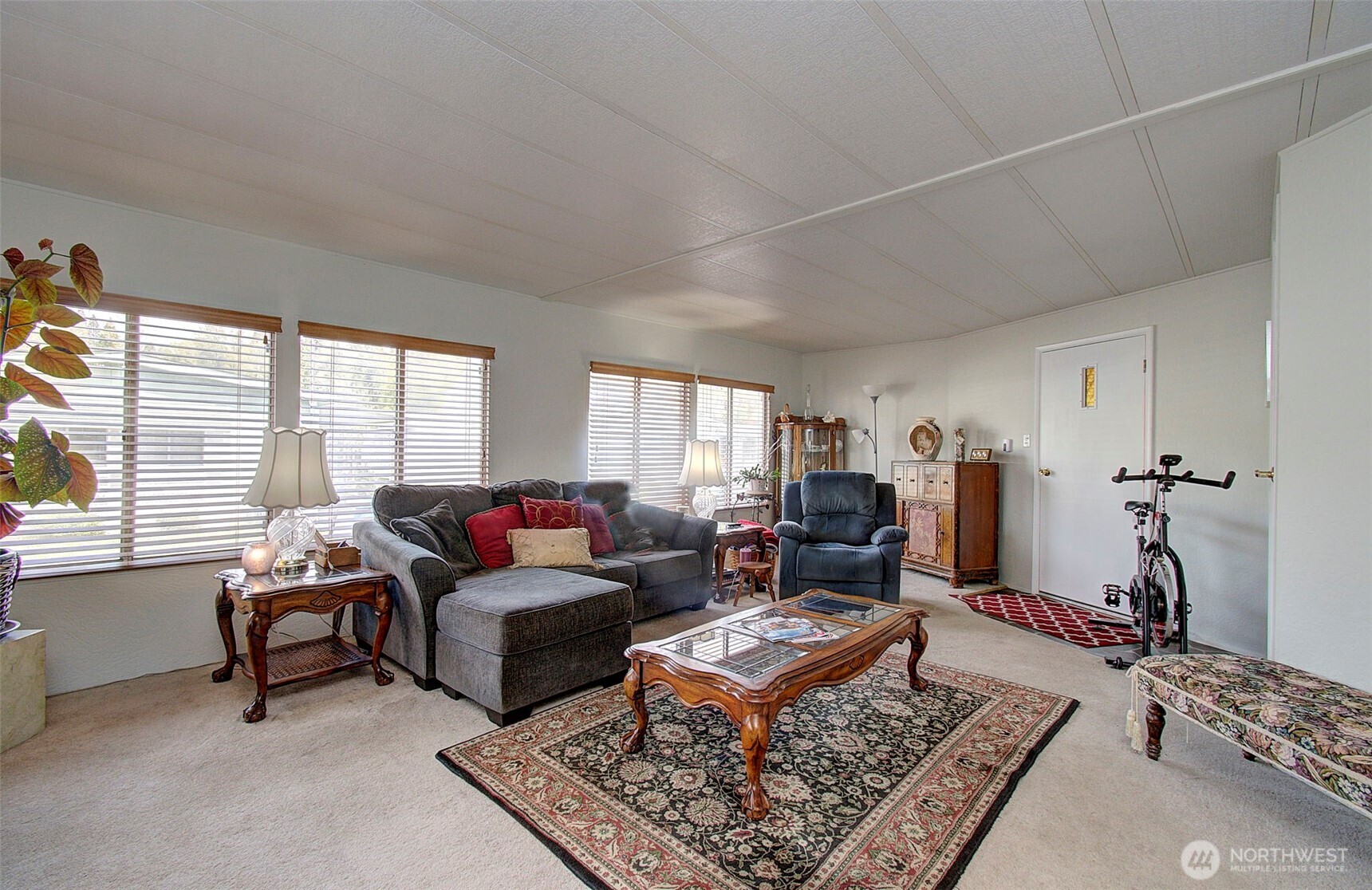 2424 Nightingale Lane , Kelso, WA 98626