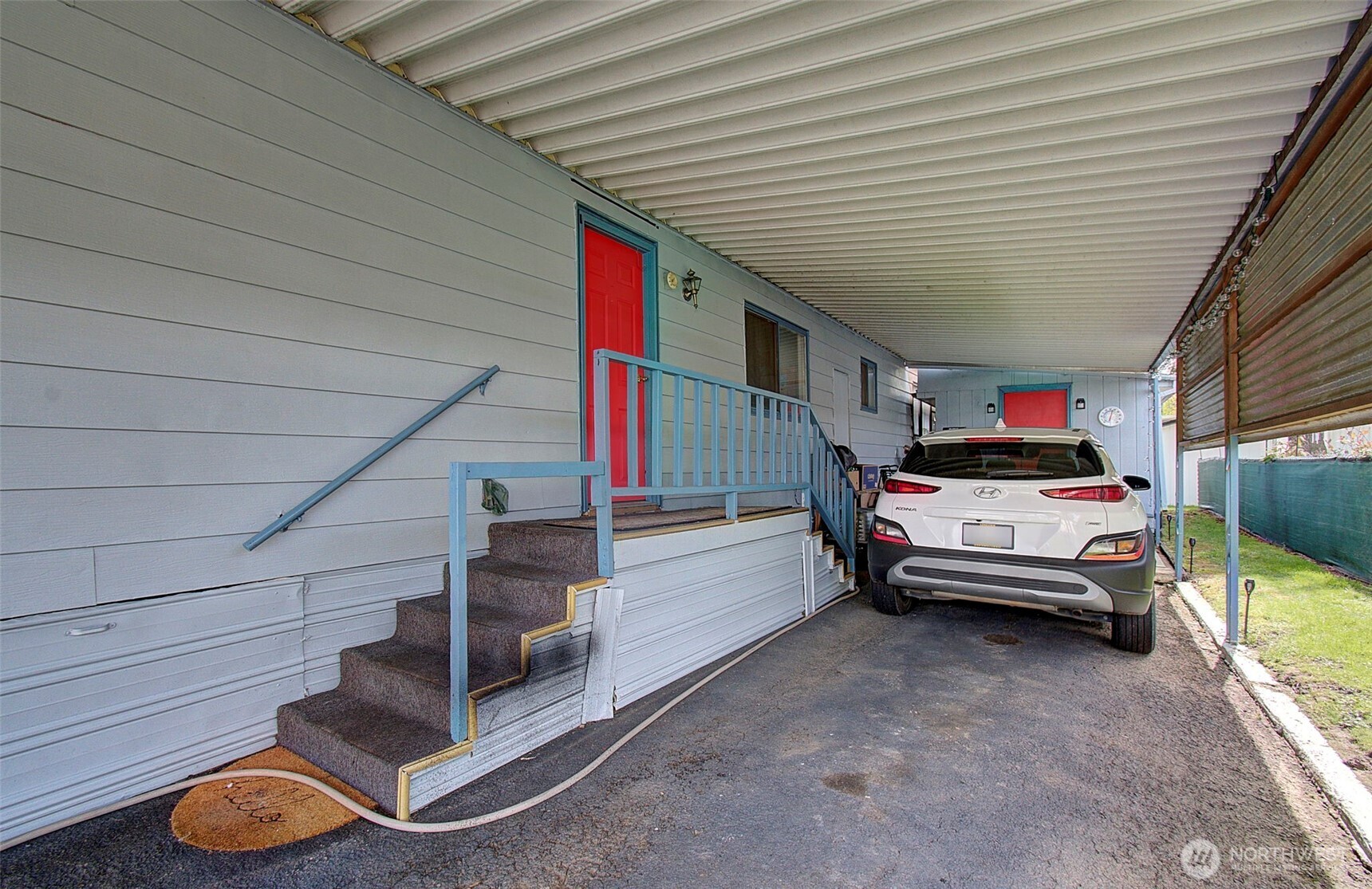 2424 Nightingale Lane , Kelso, WA 98626