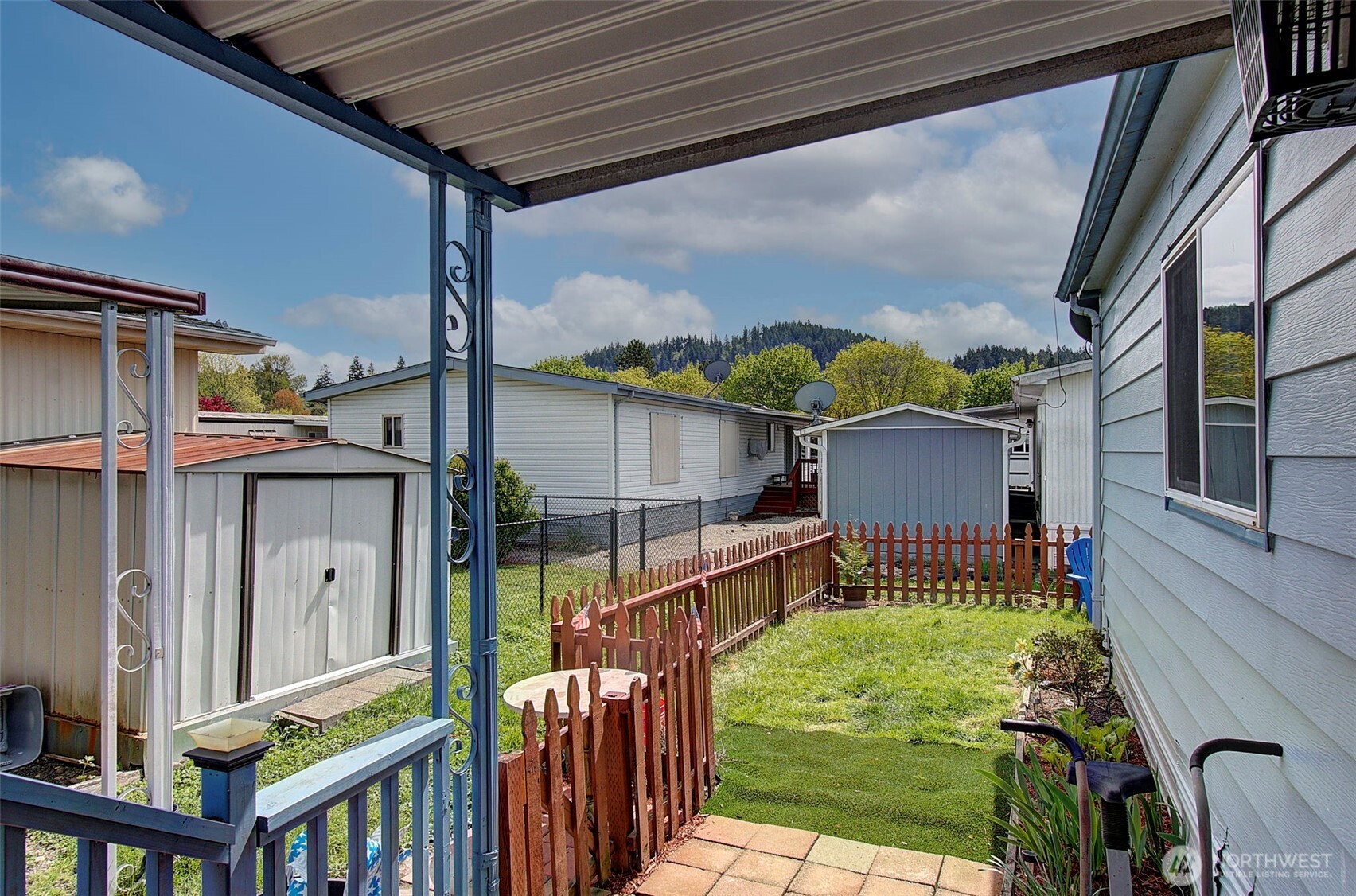 2424 Nightingale Lane , Kelso, WA 98626