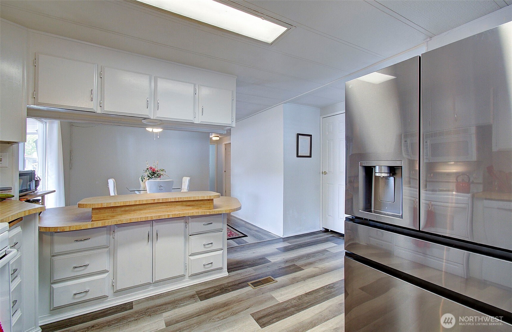 2424 Nightingale Lane , Kelso, WA 98626