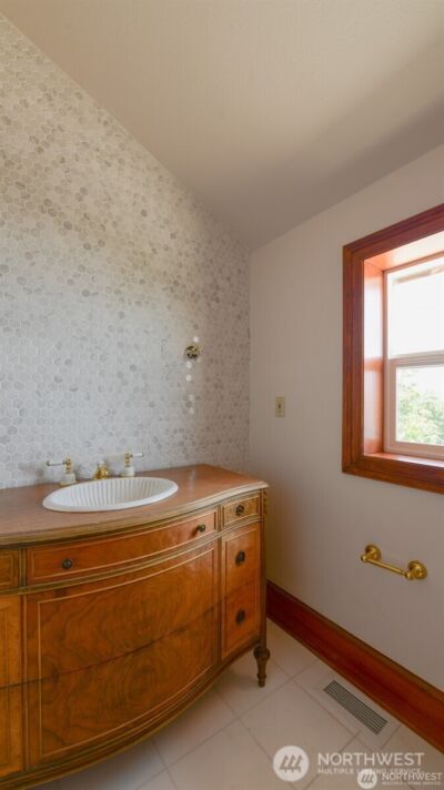 3220 Loma Court NE, Tacoma, WA 98422 - Photo 24