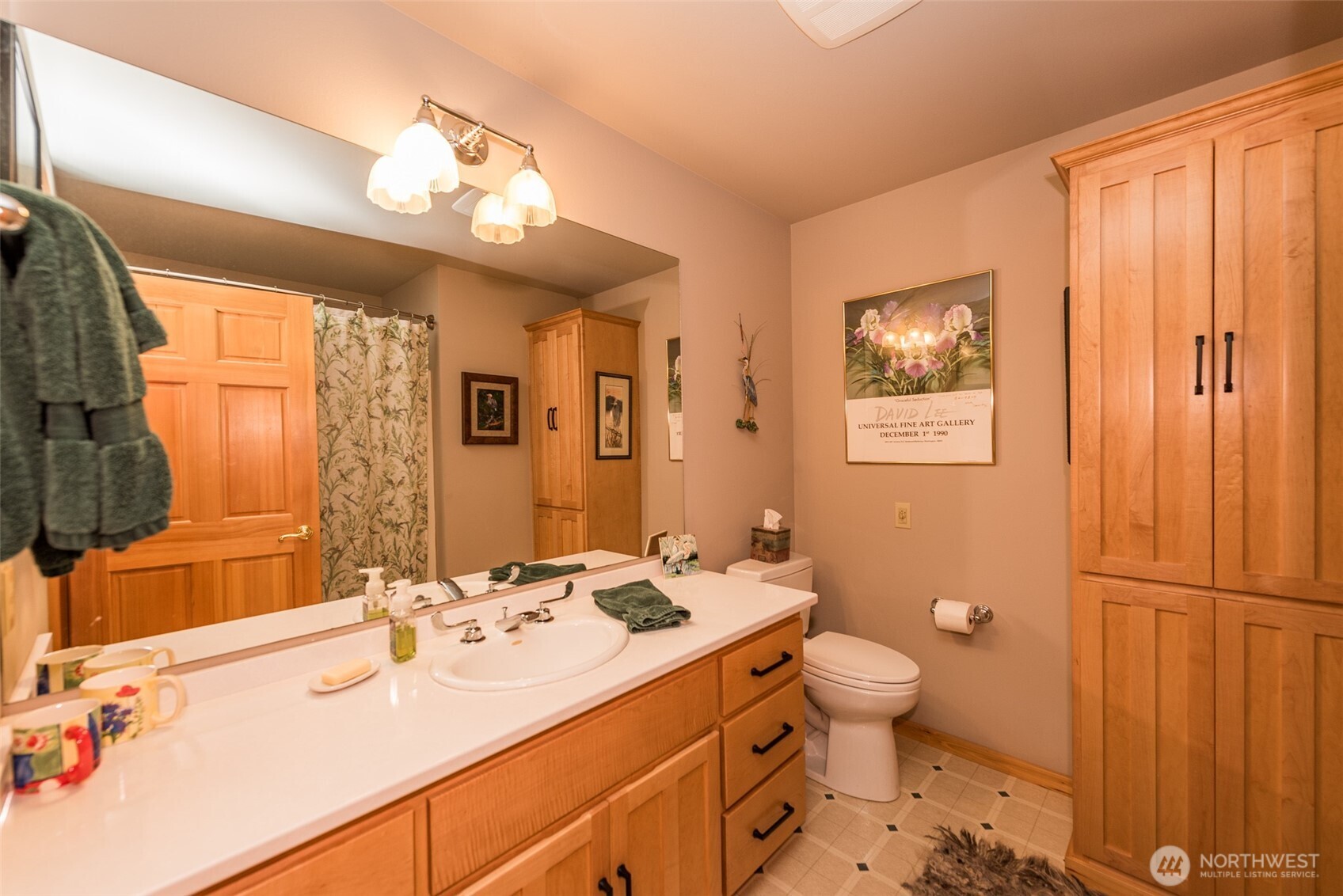 279 Ocean View Dr , Port Angeles, WA 98362
