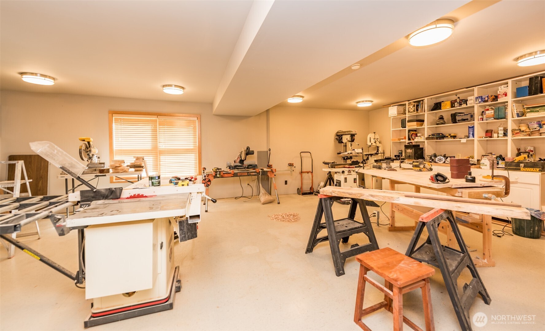 279 Ocean View Dr , Port Angeles, WA 98362