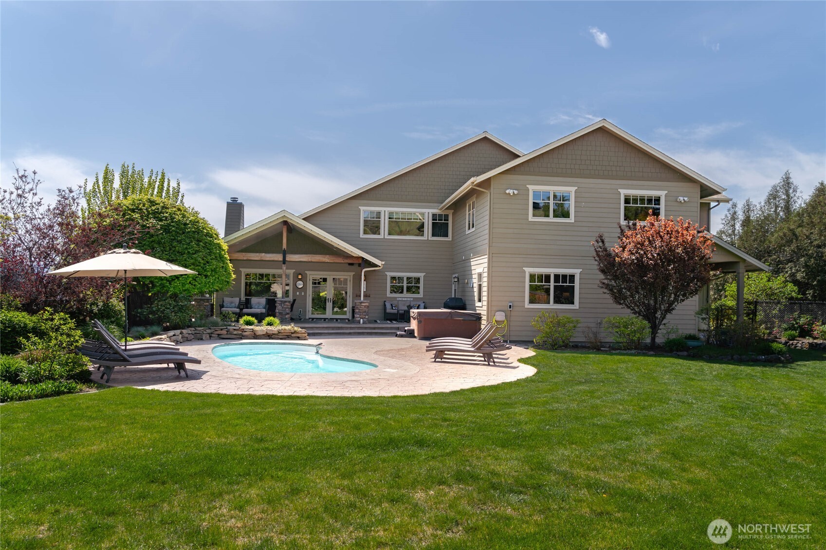3642 Ridgeview Boulevard , Wenatchee, WA 98801