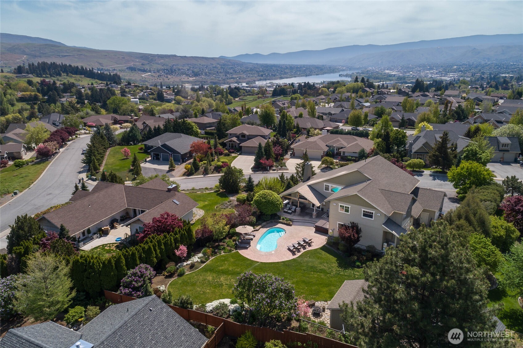 3642 Ridgeview Boulevard , Wenatchee, WA 98801