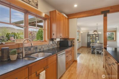 3642 Ridgeview Boulevard , Wenatchee, WA 98801 - Photo 11