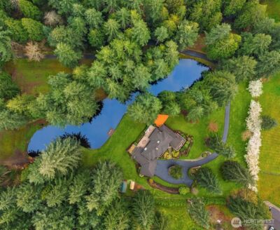 9607 208th Avenue NE, Redmond, WA 98053-5215