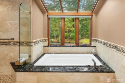 9607 208th Avenue NE, Redmond, WA 98053-5215 - Photo 33