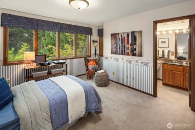 9607 208th Avenue NE, Redmond, WA 98053-5215 - Photo 34