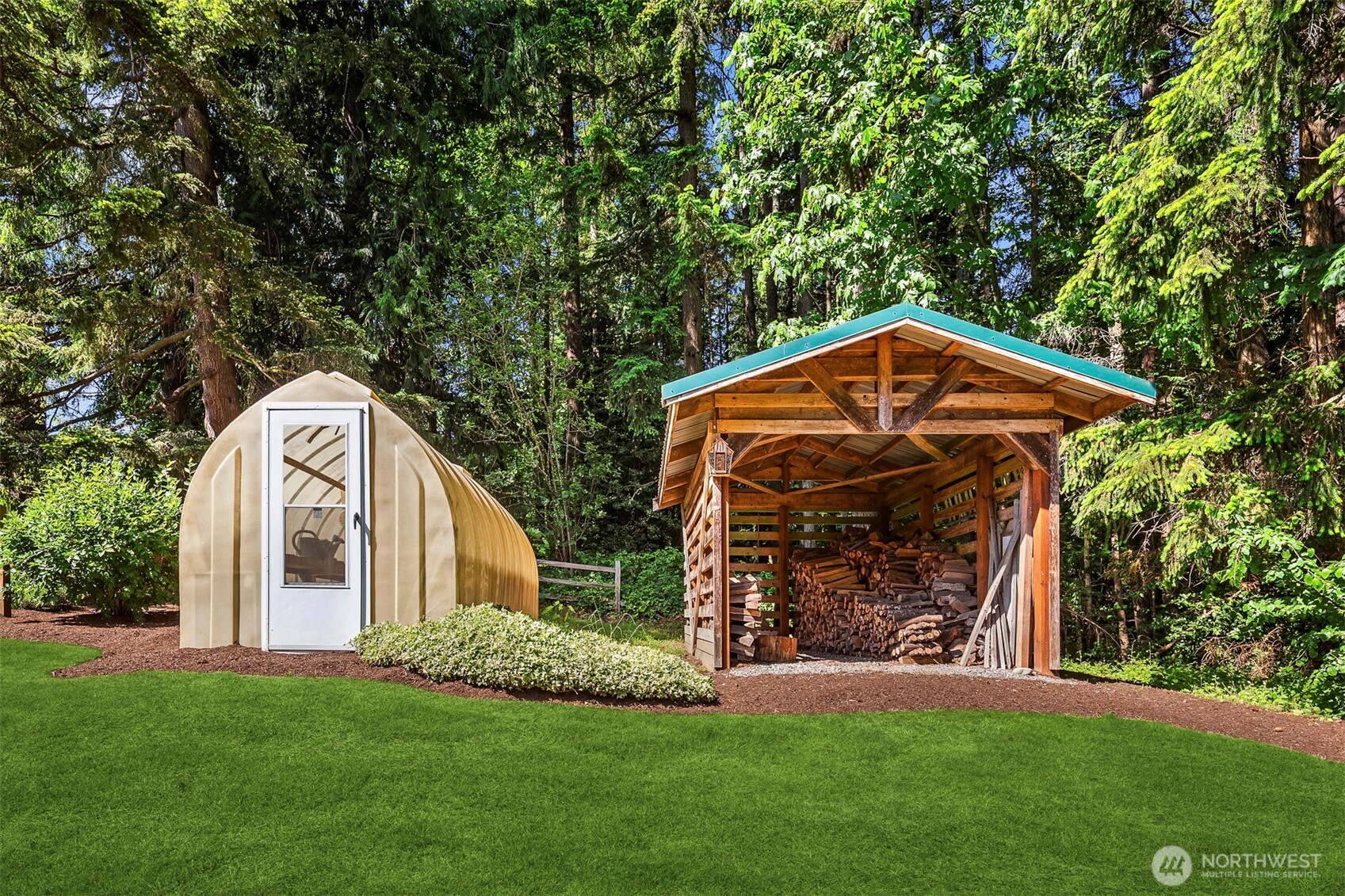 9607 208th Avenue NE, Redmond, WA 98053-5215