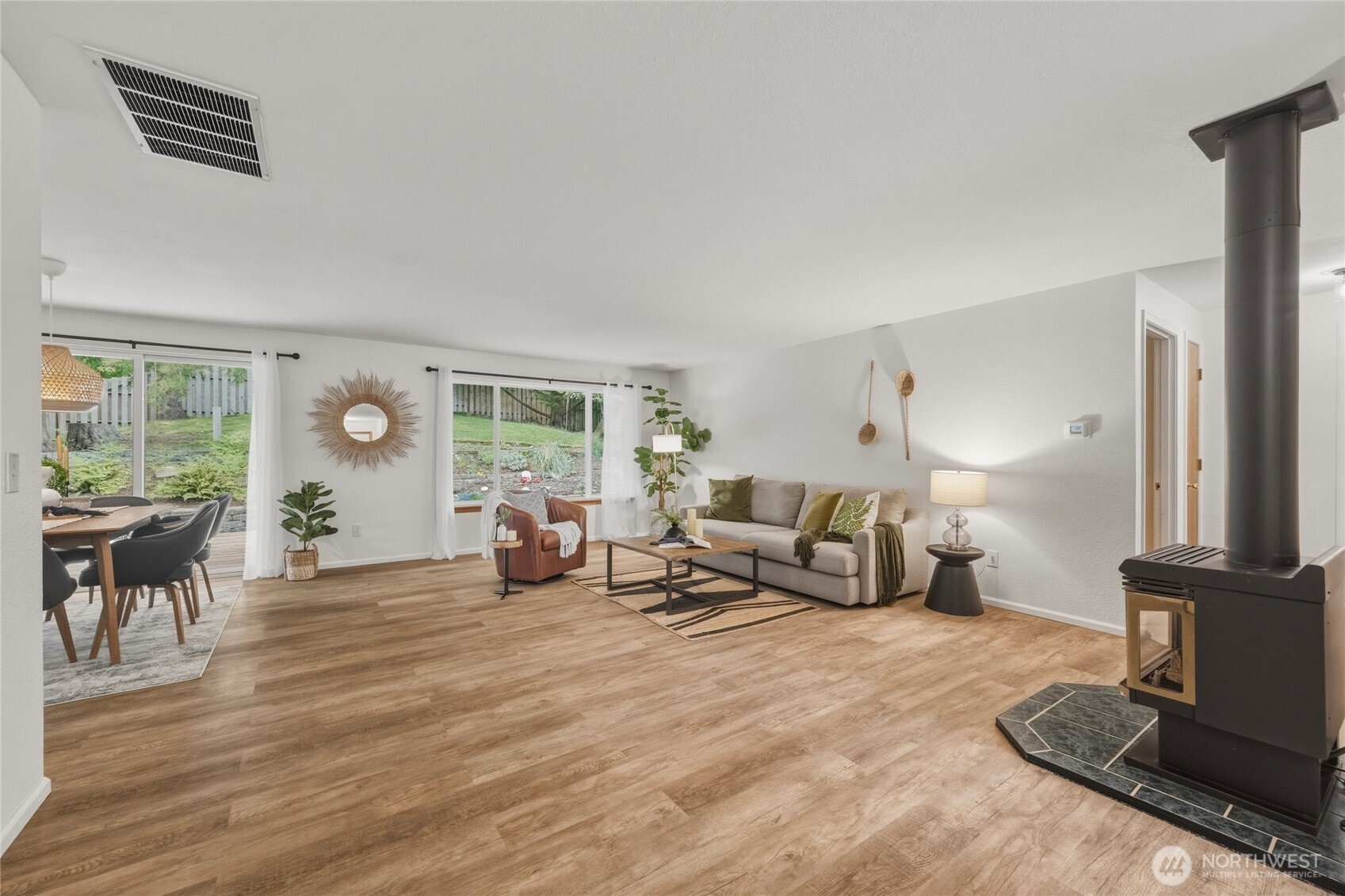 1386 Lahti Drive , Bellingham, WA 98226