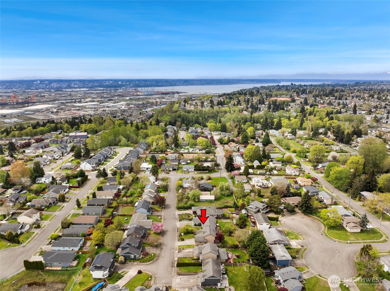 6529 23rd Street NE, Tacoma, WA 98422
