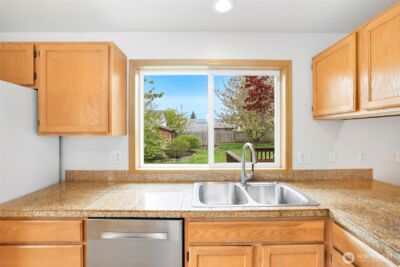 6529 23rd Street NE, Tacoma, WA 98422 - Photo 9