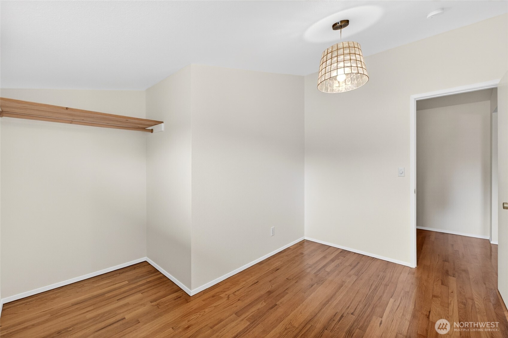 13417 22nd Lane S, SeaTac, WA 98168