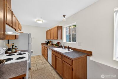 13417 22nd Lane S, SeaTac, WA 98168 - Photo 8