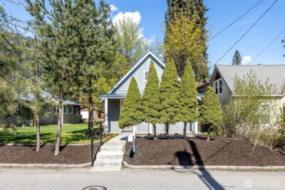 132 Whitman Street , Leavenworth, WA 98826 - Photo 3